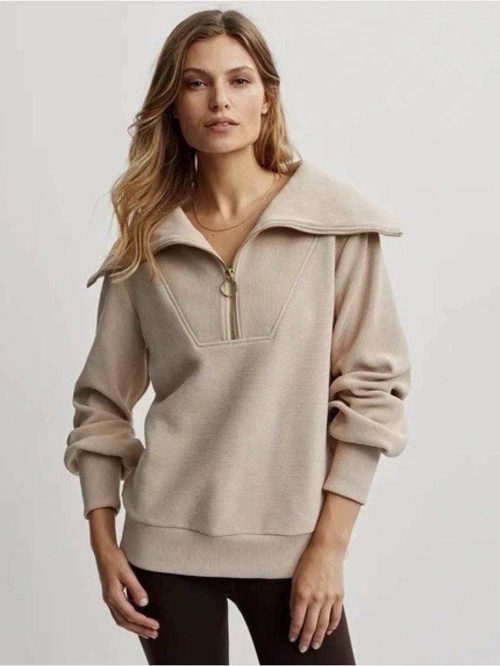 NWOT Varley Women’s Vine Half-Zip Oversized Beige Sweatshirt Size Medium
